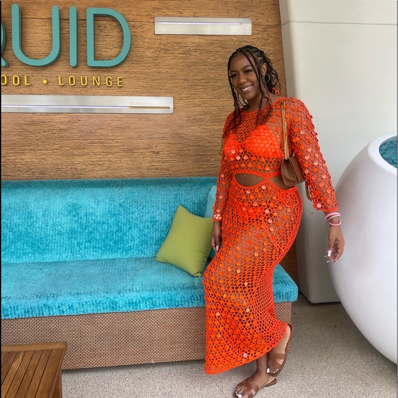 Crochet and sequin dress - Picture 1 of 2